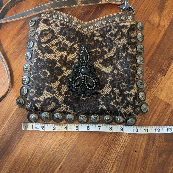 River Island Buffalo Leather cross body purse. - Picture 15 of 17